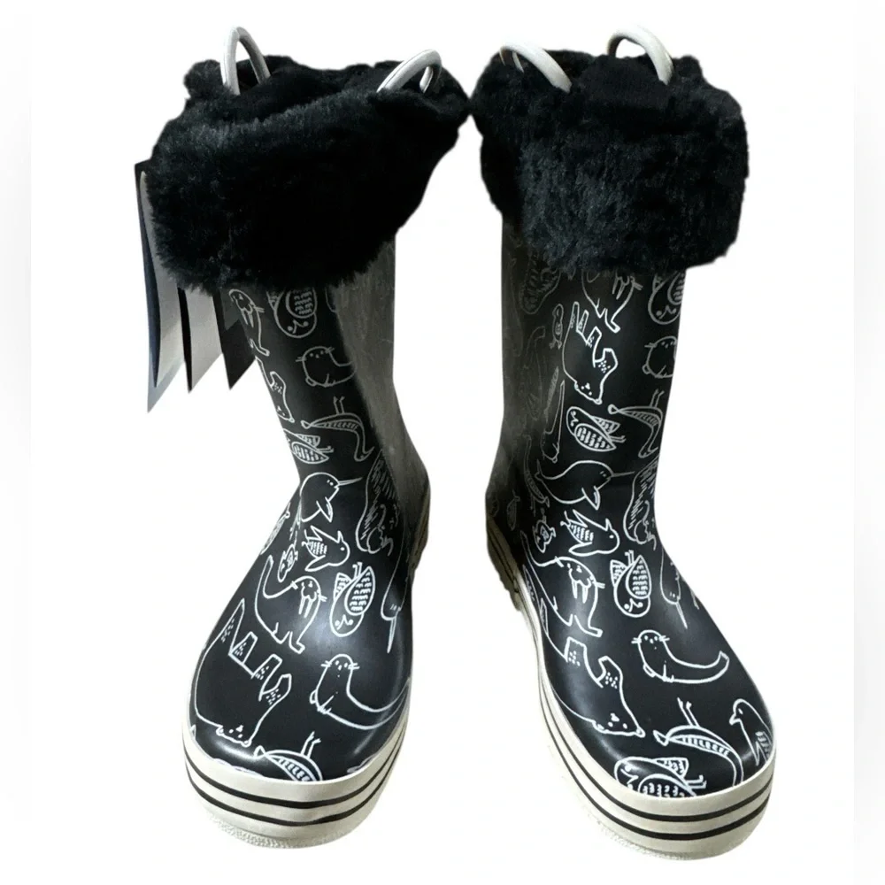 NOVA Rainboots these adorable